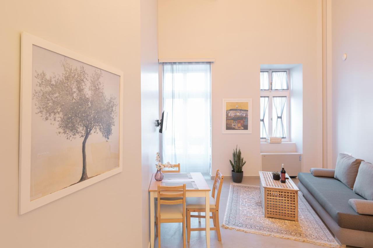 Ether Loft Suites Atina Dış mekan fotoğraf